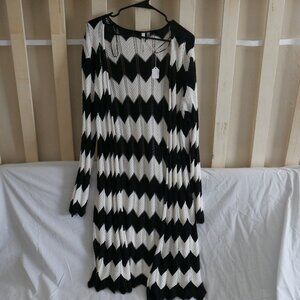 NY Collection Women's Black and White CardiganSize XL • Excellent condition • NY